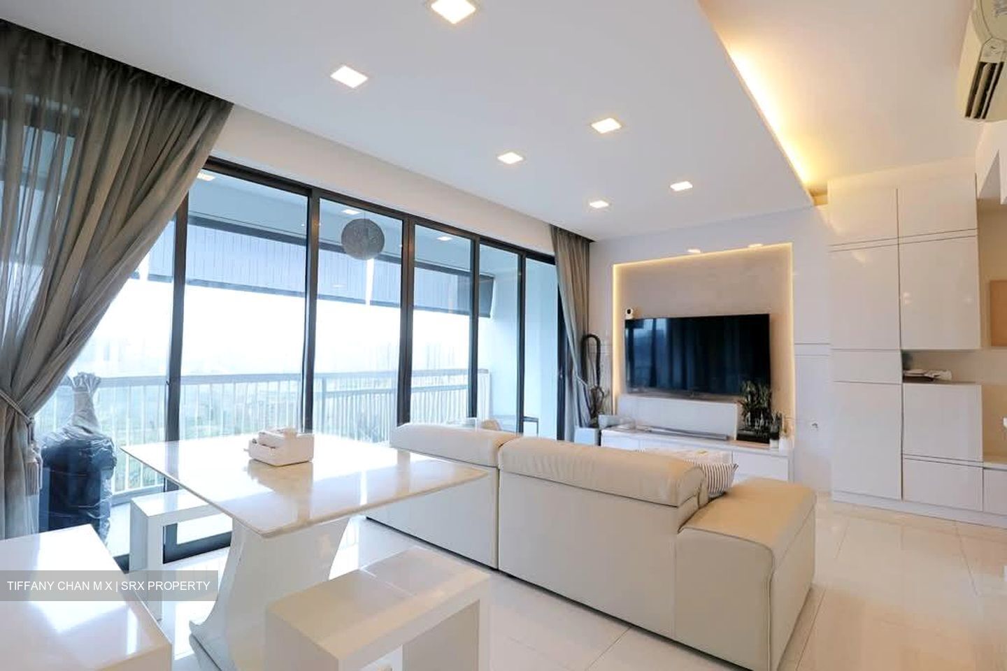 Belysa (D18), Condominium #530873791